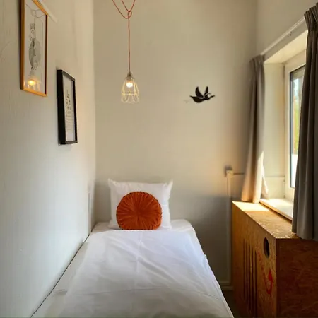 Ξενοδοχείο Credible 3*