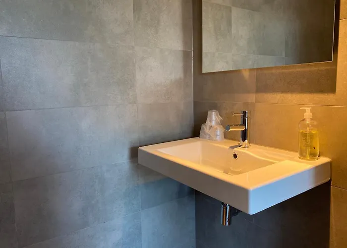 فندق Credible نايميخين